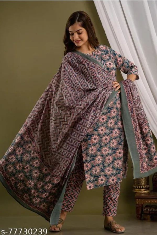 Grey_Ethnic_Cotton_Kurti_Pant_With_Dupatta_Set_For_Women