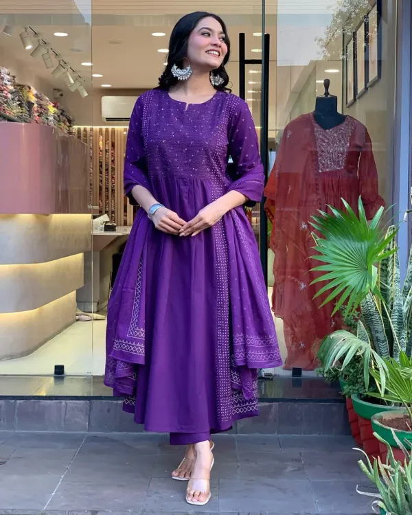 Purple_Ethnic_Cotton_Kurti_Pant_With_Dupatta_Set_For_Women