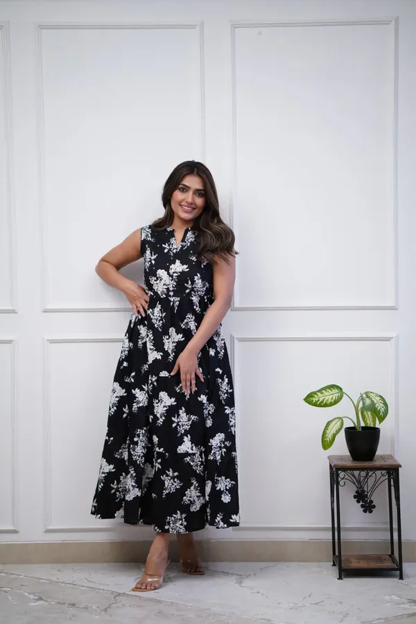 Black_Ethnic_Cotton_Kurti_For_Women