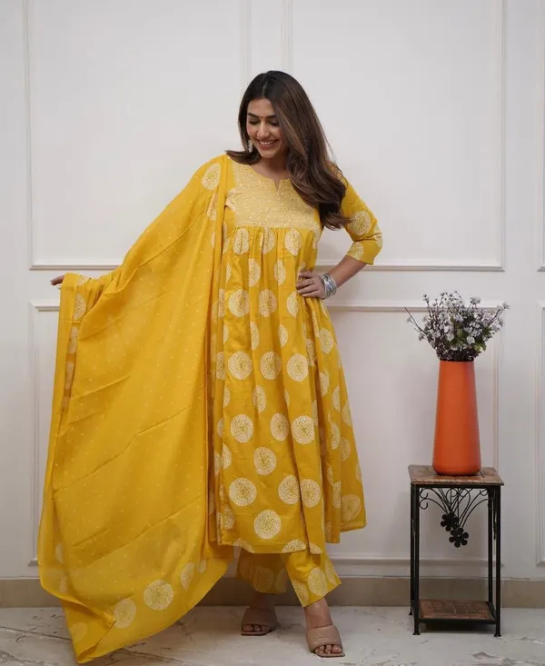 Yellow_Ethnic_Cotton_Kurti_Pant_With_Dupatta_Set_For_Women