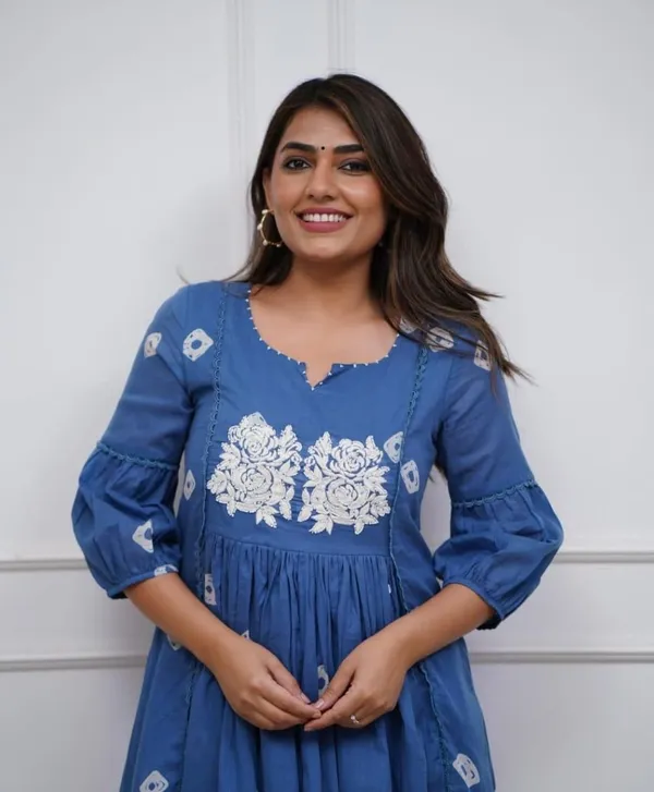 Blue_Ethnic_Cotton_Kurti_With_Pant_Set_For_Women