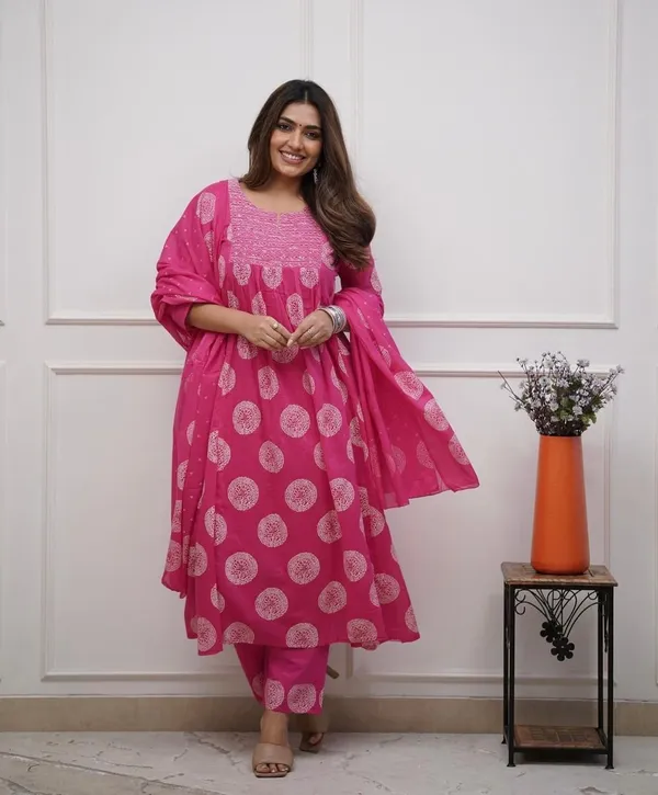 Pink_Ethnic_Cotton_Kurti_Pant_With_Dupatta_Set_For_Women