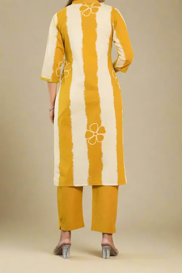 Yellow_Ethnic_Cotton_Kurti_Pant_With_Dupatta_Set_For_Women