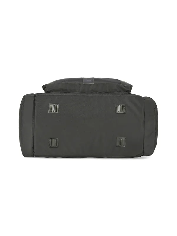 Black_Polyester_Medium_Travel_Duffel_Bag_For_Unisex