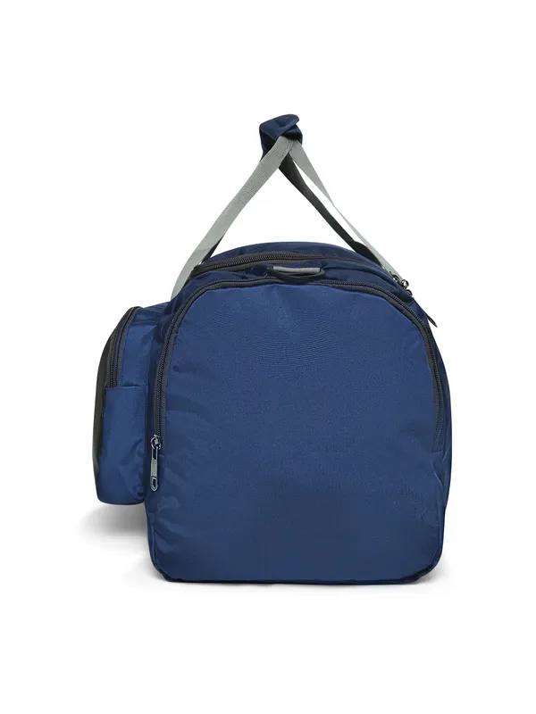 Blue_Polyester_Travel_Duffle_Bag_For_Unisex