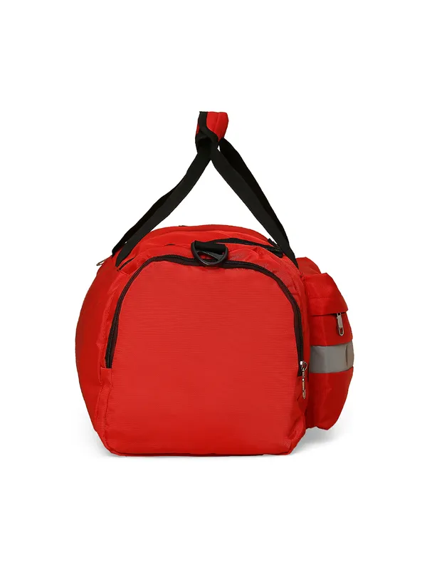 Red_Polyester_Travel_Duffle_Bag_For_Unisex