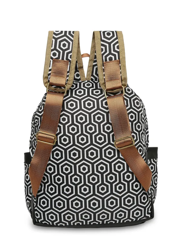 Black_Polyester_Geometric_Design_Backpack_With_Pouch_For_Unisex