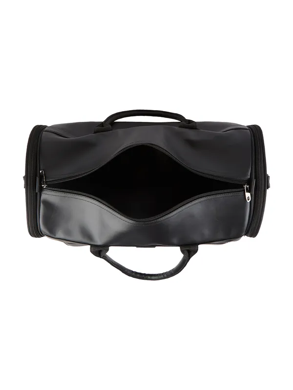 Black_Vegan_Leather_Duffel_Gym_And_Travel_Bag_With_Multiple_Pockets_For_Unisex