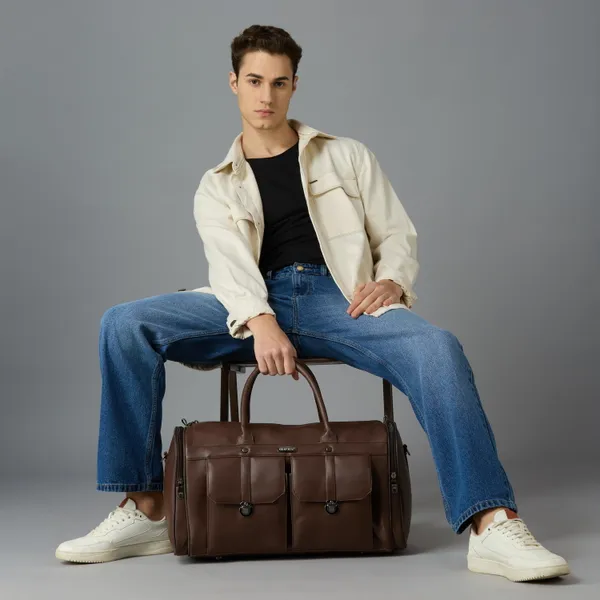 Brown_Vegan_Leather_Duffel_Gym_And_Travel_Bag_With_Multiple_Pockets_For_Unisex