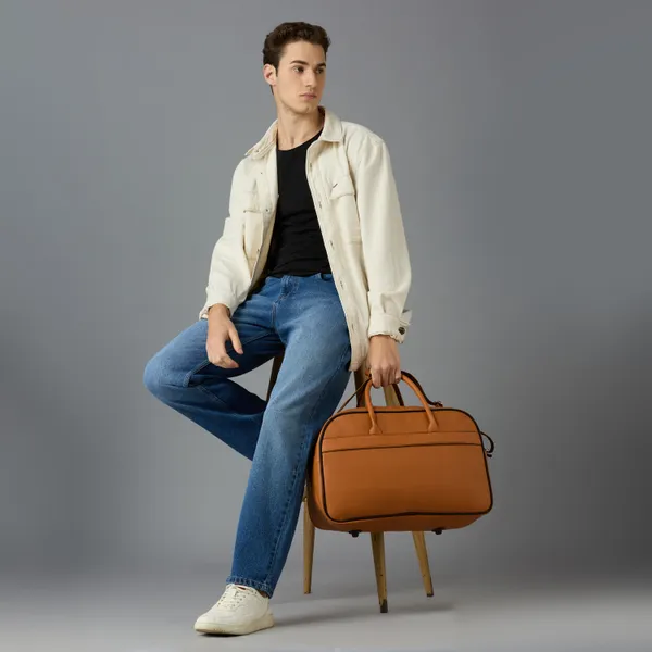 Tan_Vegan_Leather_Weekender_Duffel_Bag_Sleek_Stylish_Spacious_For_Unisex