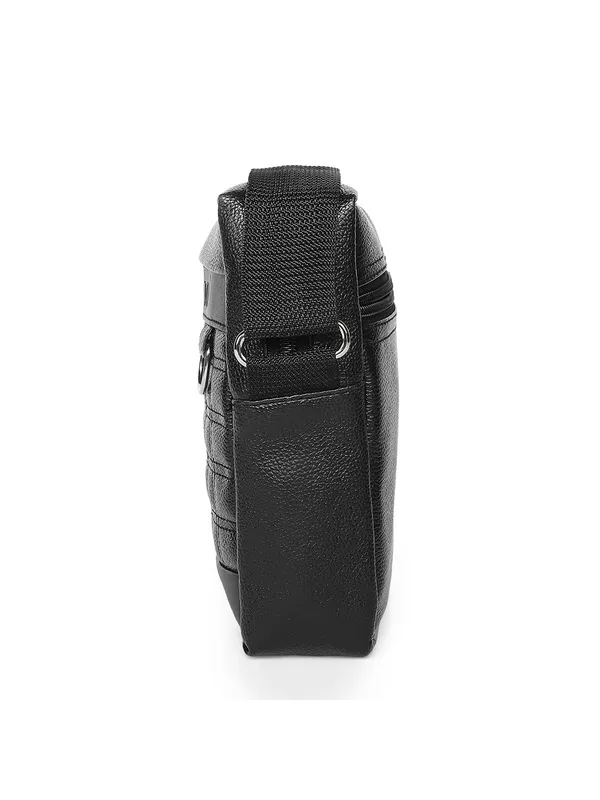 Black_Vegan_Leather_Sling_Or_Side_Bag_For_Unisex