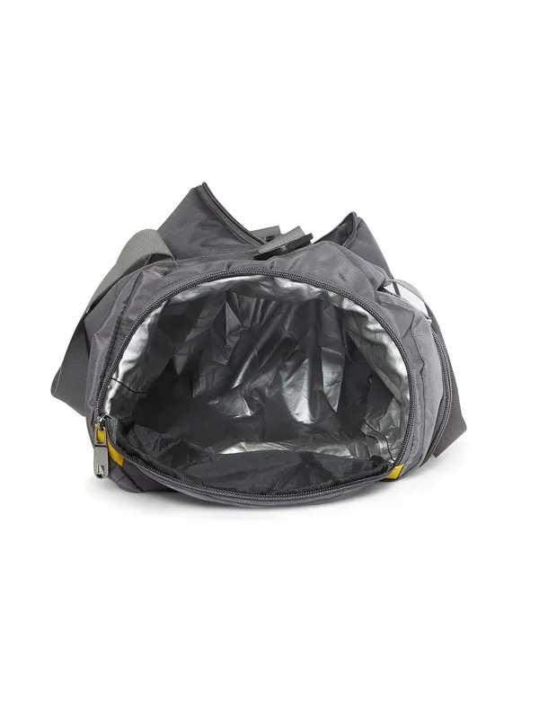 Grey_Polyester_Sports_Or_Gym_Duffel_Bag_For_Unisex