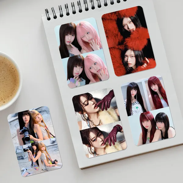 IVE_"Revive"_Album_Photo_cards_(_Set_of_12_+_4_Freebie_)