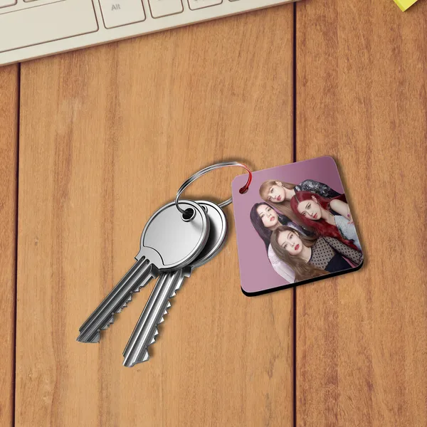 Multicolor_Blackpink_Keychain_(_With_8_Freebie_Photocards_)_Canvas_Art_(2.5_Inch_X_2.5_Inch)