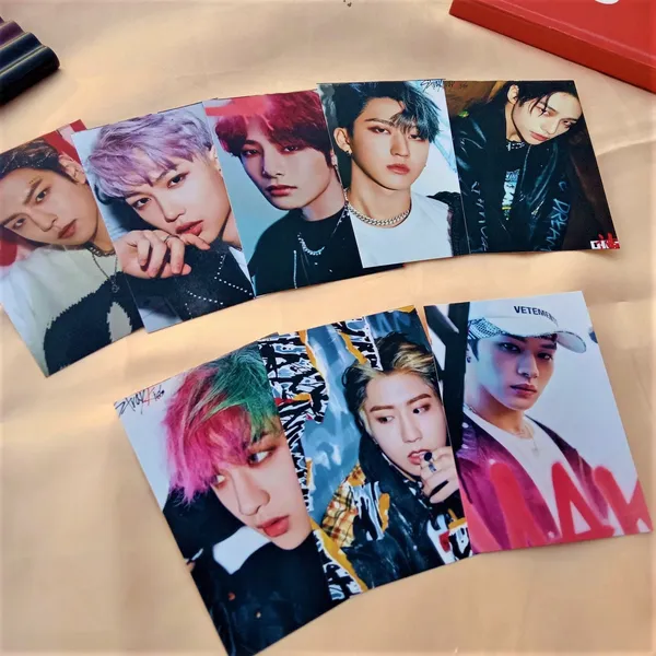 Multicolor_9_Cm_Stray_Kids_Go_Live_Large_Stickers_(_Set_Of_8_)_Self_Adhesive_Sticker_(Pack_Of_8)