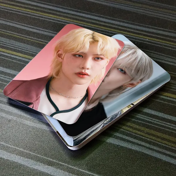 Multicolor_Stray_Kids_Member_"Felix"_Bias_Pack_Photo_Cards_(_Set_Of_16_+_2_Stickers_)_Photographic_Paper_(2.5_Inch_X_3.5_Inch)