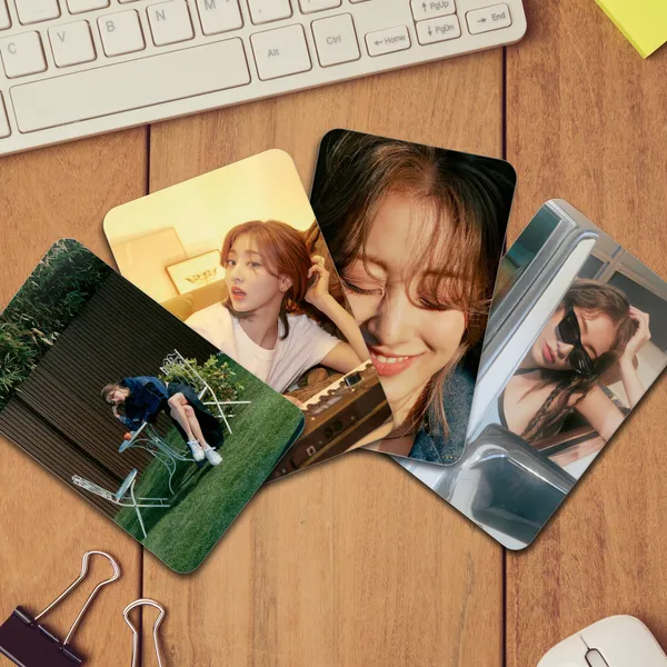 Multicolor_Twice_Jihyo_"Zone"_Album_Concept_Photo_Cards_(_Set_Of_15_+_1_Freebie_)_Photographic_Paper_(2.8_Inch_X_3.5_Inch)