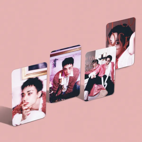 Stray_Kids_"DO_IT"_Glossy_Laminated_Photocards_(Set_of_28+4_Freebies)