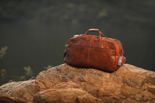 Brown_Buffalo_Genuine_Leather_Weekender_Genuine_Leather_Travel_Bag_Duffle_Bag_Genuine_Leather_Carrying_Bag_For_Unisex_(_20.5x11x11_inchs_)