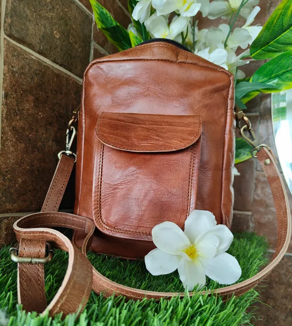 Brown_Genuine_Leather_Cross-Body_Purse_Bag_-_Multi-Purpose_Zip_Pockets_-_Genuine_Leather_Handbags_For_Ipad_-_Premium_Crossover_Small_Bag_Over_The_Shoulder_(_7x9_inchs_)