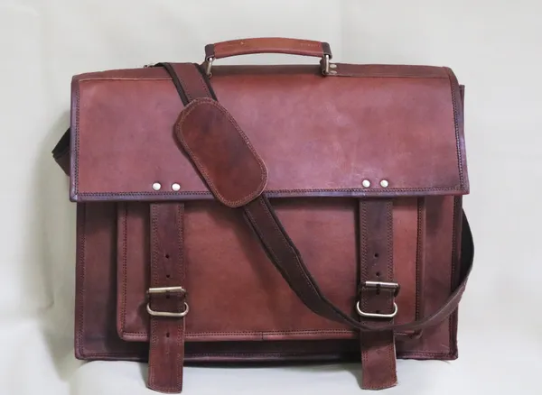 Brown_Handmade_18″_Genuine_Leather_Cross_Body_Bag_With_Big_Pocket_(_12x16_inchs_)