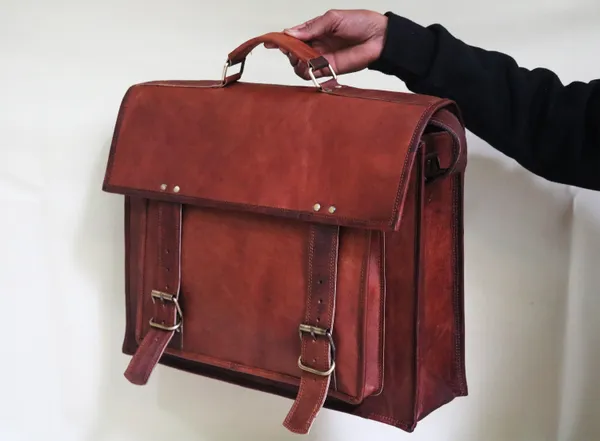 Brown_Handmade_18″_Genuine_Leather_Cross_Body_Bag_With_Big_Pocket_(_12x16_inchs_)