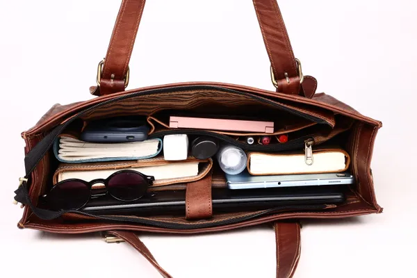 Brown_Genuine_Leather_Tote_Laptop_Bag_For_Women_Large_Capacity_Work_Handbag_With_Zipper_Compartment_For_Daily_Used_(_12x16_inchs_)