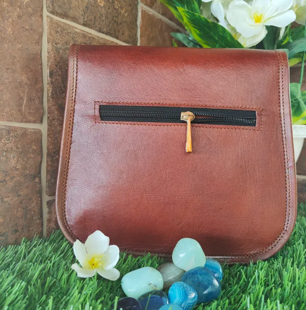 Brown_Crossbody_Purse_Small_Real_Genuine_Leather,_Unisex_Design._Iphone_Bag,_Cross_Body_Purse._(_7x8.5_inchs_)