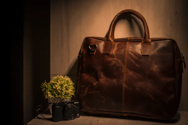 Brown_Buffalo_15_Inch_Genuine_Leather_Laptop_Briefcase_Bag_For_Unisex_(_11x15_inchs_)