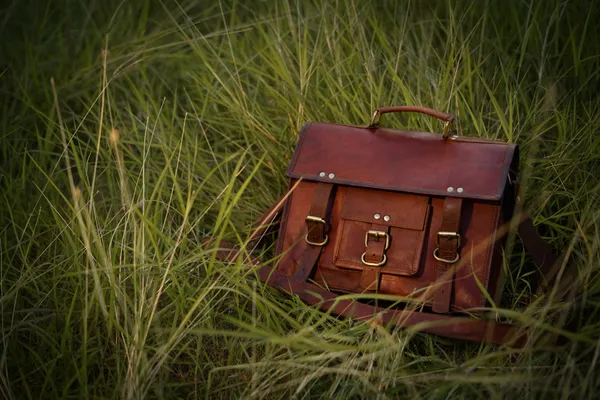 Brown_11"_Small_Genuine_Leather_Messenger_Shoulder_Bag_Cross_Body_Vintage_Bag__Satchel_Purse_Compatible_With_I-Pad_And_Tablet_(_10x13_inchs_)