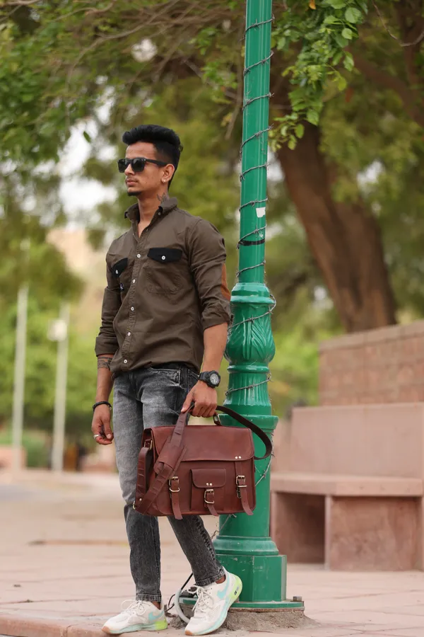 Brown_11"_Small_Genuine_Leather_Messenger_Shoulder_Bag_Cross_Body_Vintage_Bag__Satchel_Purse_Compatible_With_I-Pad_And_Tablet_(_10x13_inchs_)