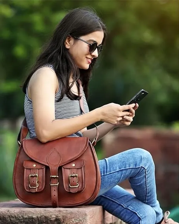 Brown_Handmade_Genuine_Leather_Crossbody_Purse_And_Handbag_Gypsy_Bag_With_Two_Pockets_(_10x13_inchs_)