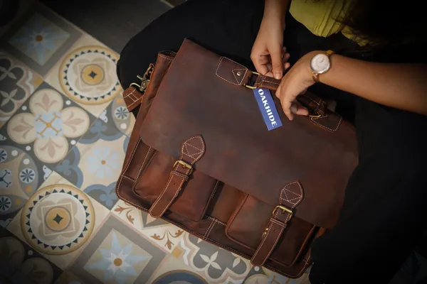 Chocolate_Brown_Handmade_Buff_Genuine_Leather_Laptop_Bag_Office_Messenger_Briefcase_For_Men_(_13x18_inchs_)