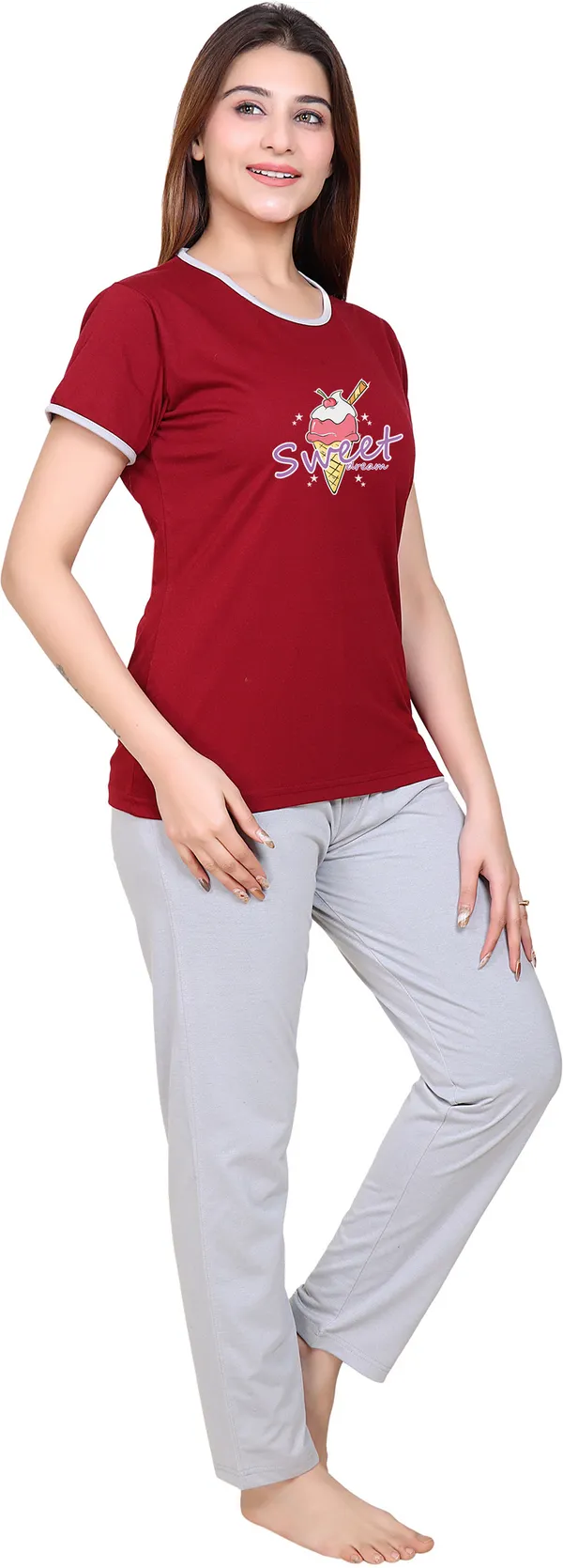 Maroon_Cotton_Blend_Printed_Top_&_Pyjama_Set_For_Women