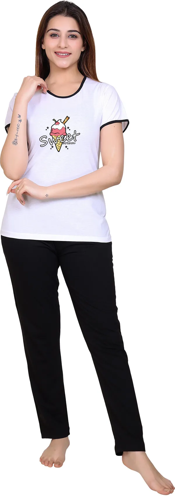 White_Cotton_Blend_Printed_Top_&_Pyjama_Set_For_Women