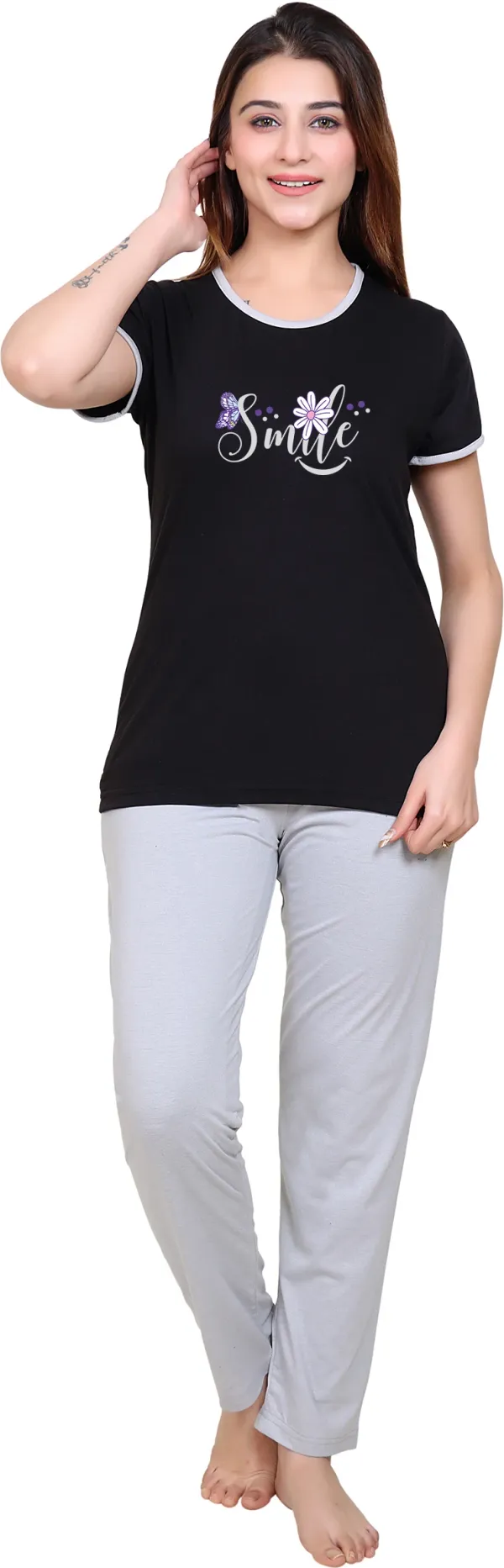 Black_&_White_Cotton_Blend_Printed_Top_&_Pyjama_Set_For_Women