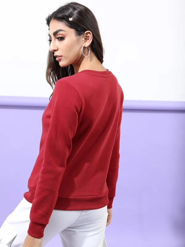 Maroon_Cotton_Blend_Solid_Full_Sleeve_No_Closure_Sweatshirt_For_Women