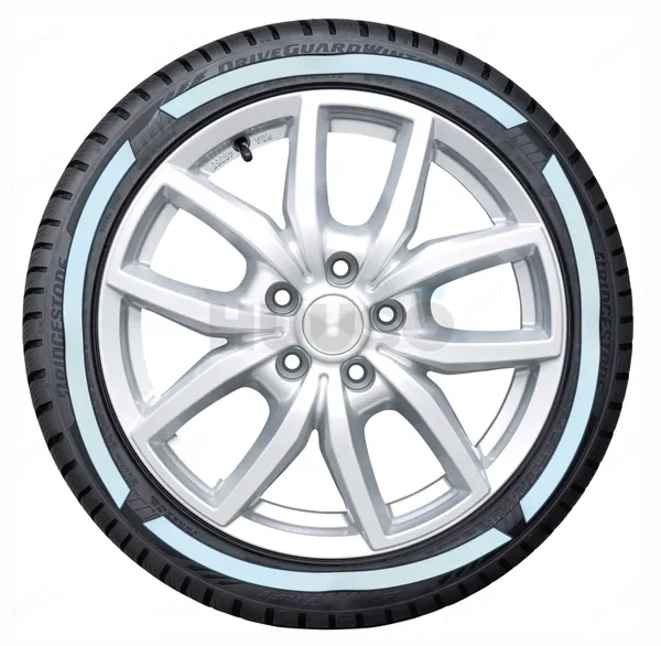 3D_Tyre_Stickers_–_Waterproof,_Durable_&_Eye-Catching_Racing_Style_Decals_for_All_Car_Wheels_(Full_Plain)