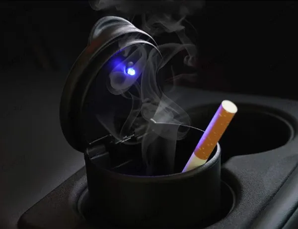 Car_Ashtray_With_Led_Light,_Black_Portable_Design,_Lid_And_Cup_Holder_Compatible,_Smell_Proof,_Fireproof,_Detachable