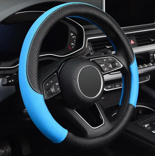 Comfygrip_Steering_Wheel_Cover_Black_&_Blue,_Antislip_Grip,_Odourless_Material,_Sporty_Premium_Look