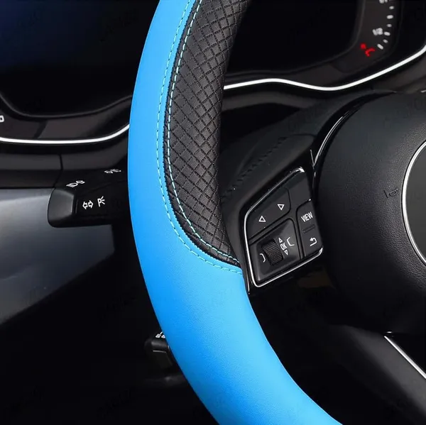 Comfygrip_Steering_Wheel_Cover_Black_&_Blue,_Antislip_Grip,_Odourless_Material,_Sporty_Premium_Look