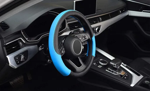 Comfygrip_Steering_Wheel_Cover_Black_&_Blue,_Antislip_Grip,_Odourless_Material,_Sporty_Premium_Look