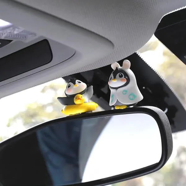 Cute_Penguin_Car_Dashboard_Figurines_–_Set_of_6_Mini_Cartoon_Ornaments_for_Adorable_Interior_Decor
