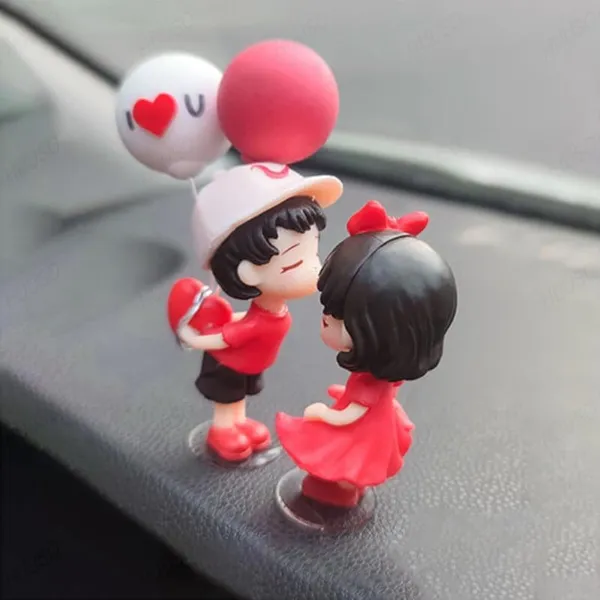 Cute_Cartoon_Couple_Dashboard_Ornament_–_Miniature_Balloon_Figurine_Decoration,_Fairy_Tale_Bonsai_Style_(Red)