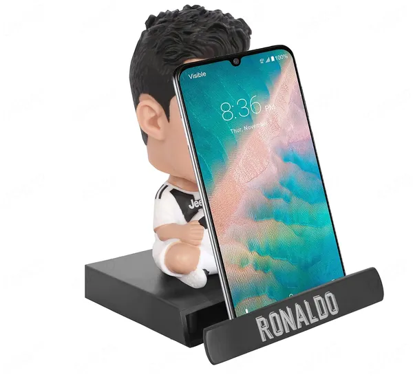 Ronaldo_Bobblehead_for_Car_Dashboard_–_Superhero_Action_Figure_for_Home_Decor_&_Gifting_–_For_Desk_or_Dashboard_Display