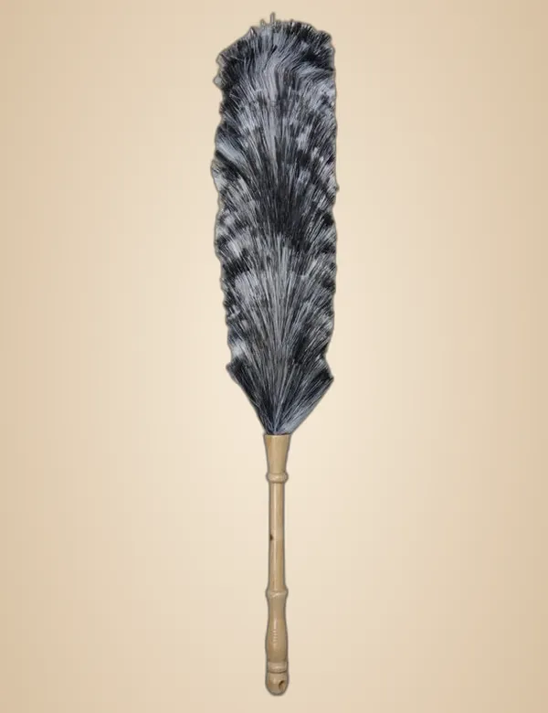 Heavy-Duty_Static_Feather_Duster_With_Wooden_Handle,_Non-Scratch_Static_Feather_Technology,_Easy_To_Clean_For_Car_&_Home_Cleaning