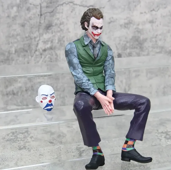 Joker_Style_Car_Sitting_Figure_Big_–_Unique_Dashboard_or_Hood_Decoration_for_Stylish_Car_Lovers,_Durable_Resin_Build_(Dark_Green_&_Purple)