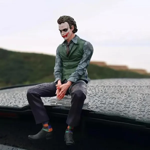 Joker_Style_Car_Sitting_Figure_Big_–_Unique_Dashboard_or_Hood_Decoration_for_Stylish_Car_Lovers,_Durable_Resin_Build_(Dark_Green_&_Purple)