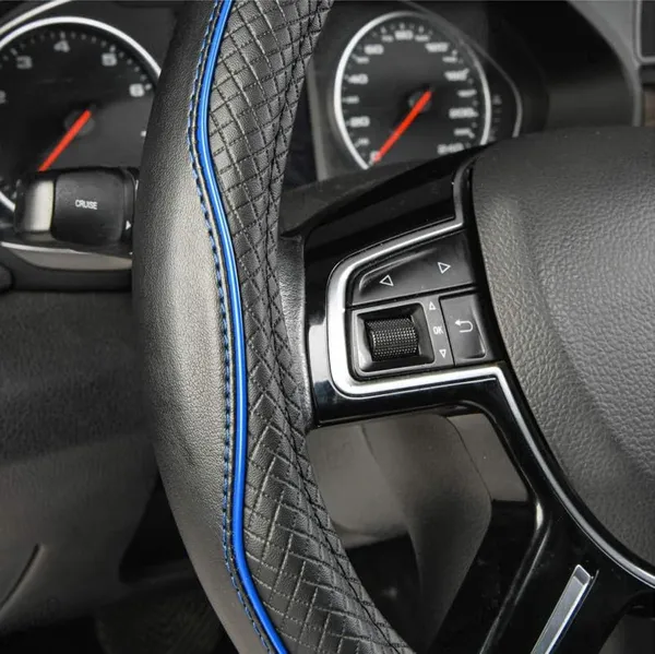 Sportline_Steering_Wheel_Cover_Black_&_Blue,_Antislip_Grip,_Odourless_Material,_Sporty_Premium_Look