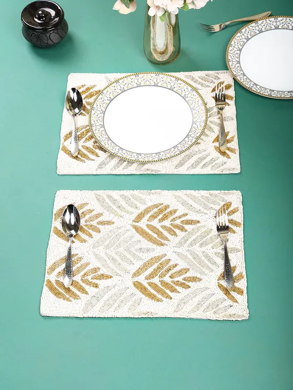 Firozi_Poleyster_Placemats,_Beaded_Design,14_Inch_Gulmohar_Floral_Pattern,_Best_For_Bed-Side_Table/Center_Table,_Dining_Table/Shelves_Pack_Of_1
